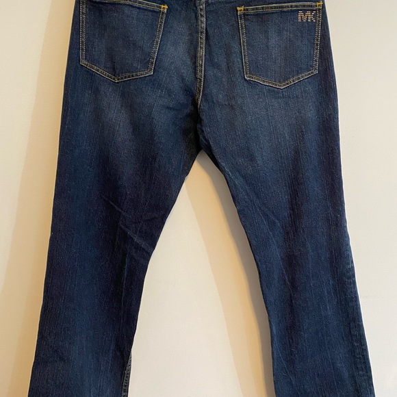 Michael kors  jeans size 10 excellent condition. Slight flare leg - Picture 7 of 8